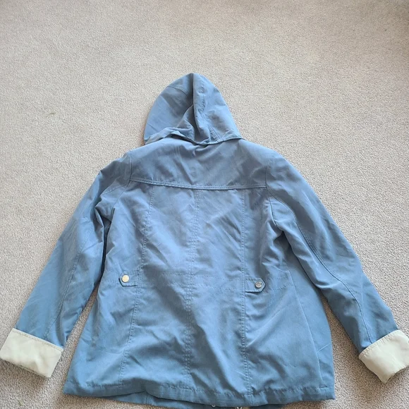 Spring jacket - Picture 2 of 2